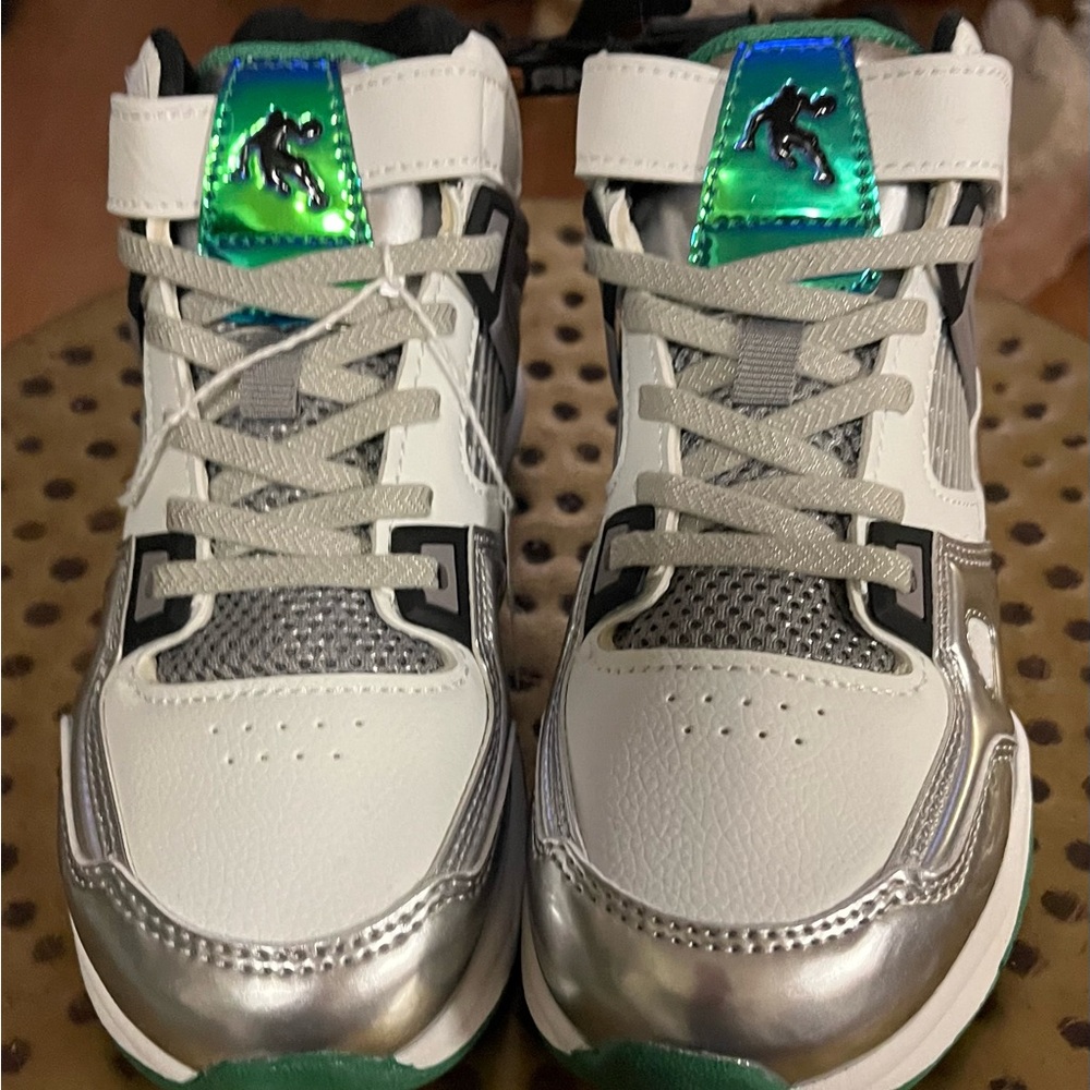 And1 White, Silver & Green Kids High-Top Sneakers